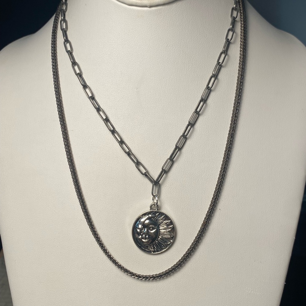 Silver Chain Necklace w/charm